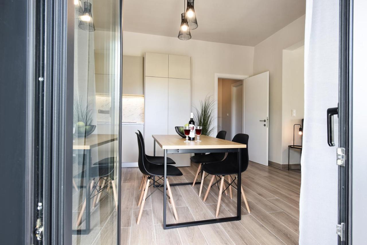 Aello Luxury Apartments Markópoulon エクステリア 写真