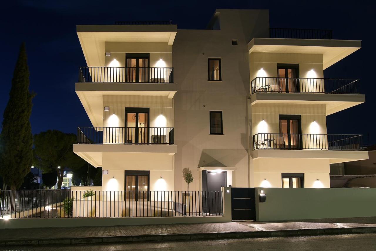 Aello Luxury Apartments Markópoulon エクステリア 写真
