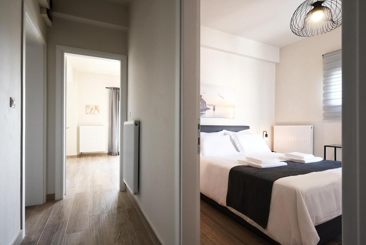 Aello Luxury Apartments Markópoulon エクステリア 写真