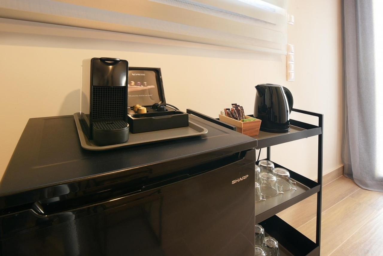 Aello Luxury Apartments Markópoulon エクステリア 写真