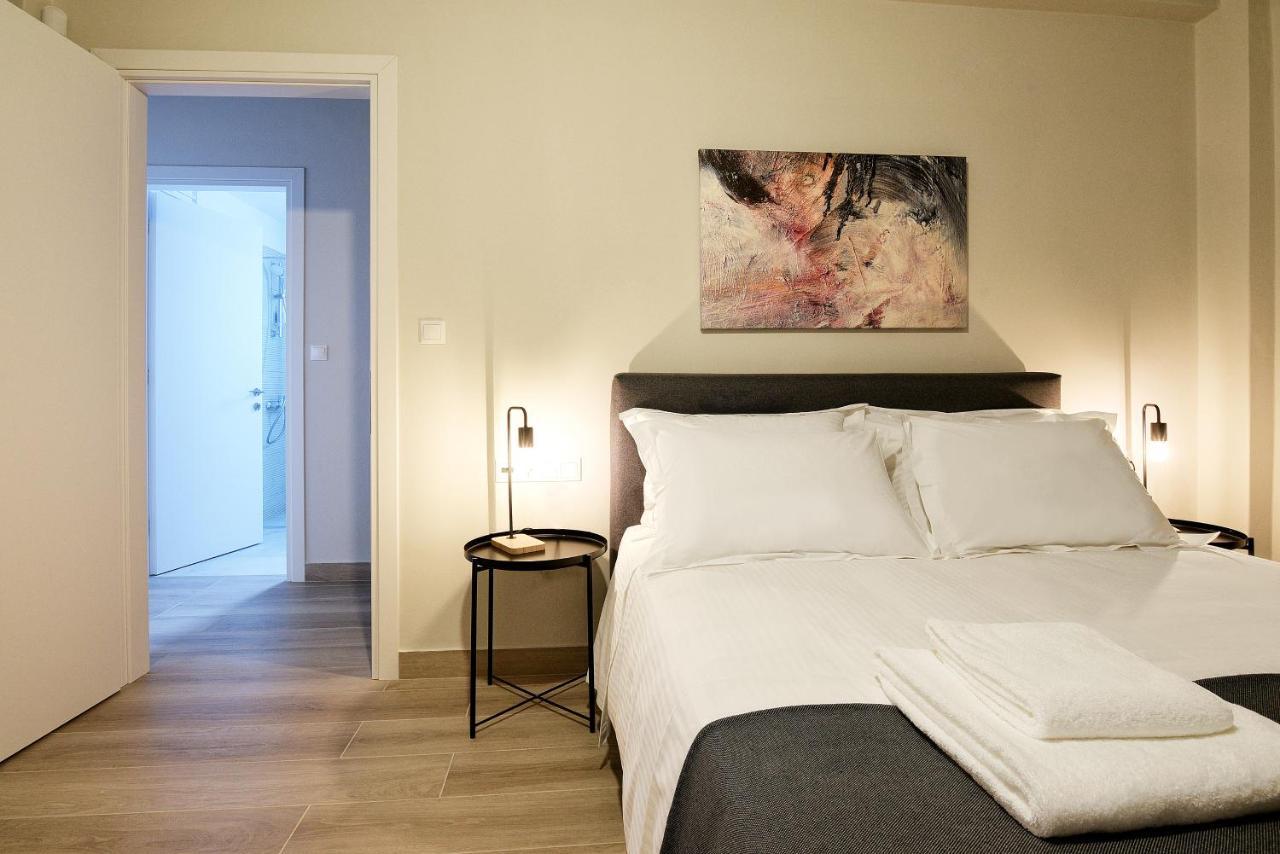 Aello Luxury Apartments Markópoulon エクステリア 写真