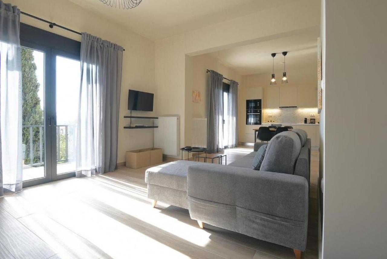 Aello Luxury Apartments Markópoulon エクステリア 写真